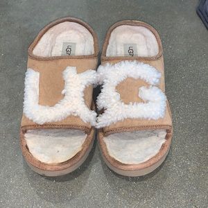 Ugh slippers